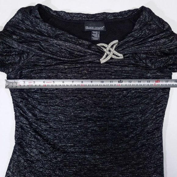 Frank Lyman 3/4-Sleeve Fancy & Cozy Shimmery Top - Picture 13 of 14